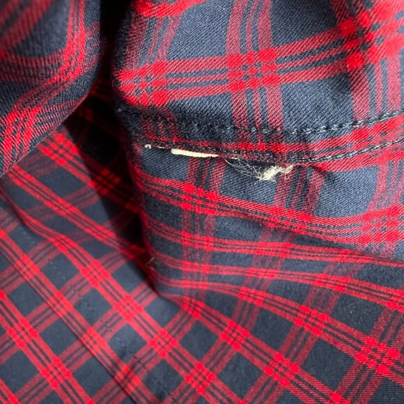 3/$25 Abercrombie & Fitch Plaid Button Down Shirt Top XS Moose Logo Navy Red - Picture 7 of 7